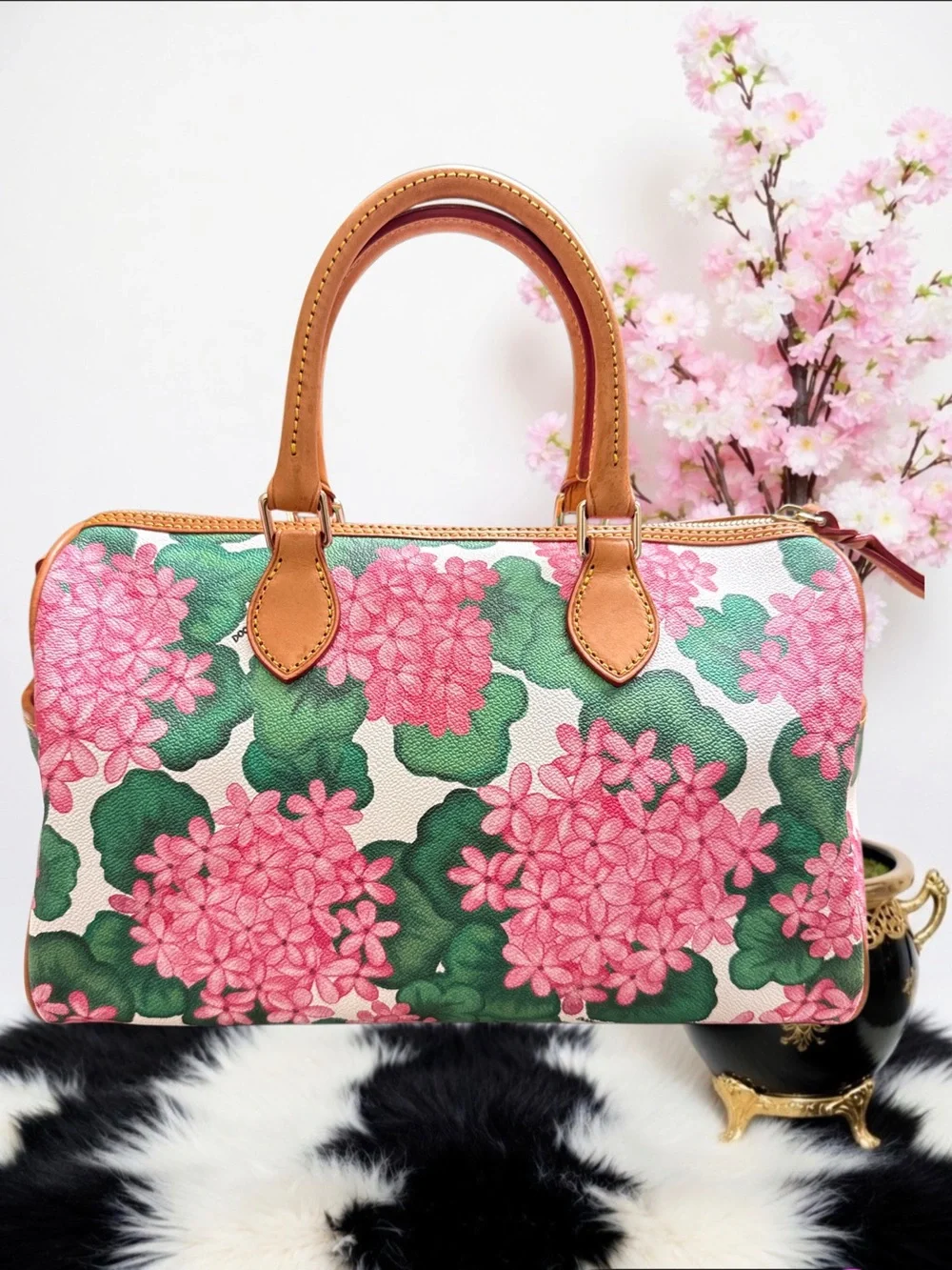 Dooney & Bourke dooney bourke